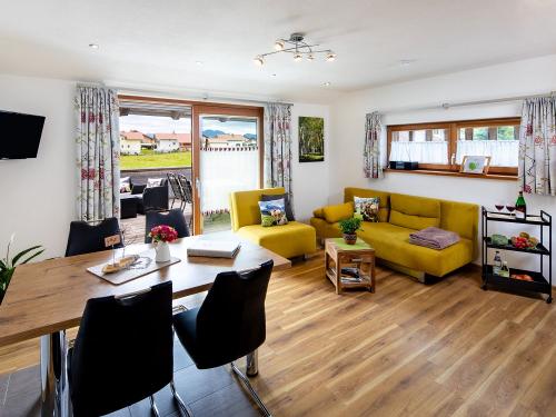 Küche-Wohnbereich Fewo Gipfelblick OG Küche-Wohnbereich Fewo Gipfelblick OG