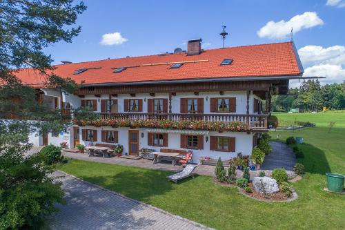 Hof seitlich
