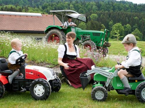 Bei uns bekommt jeder die passende Traktorgröße :-)