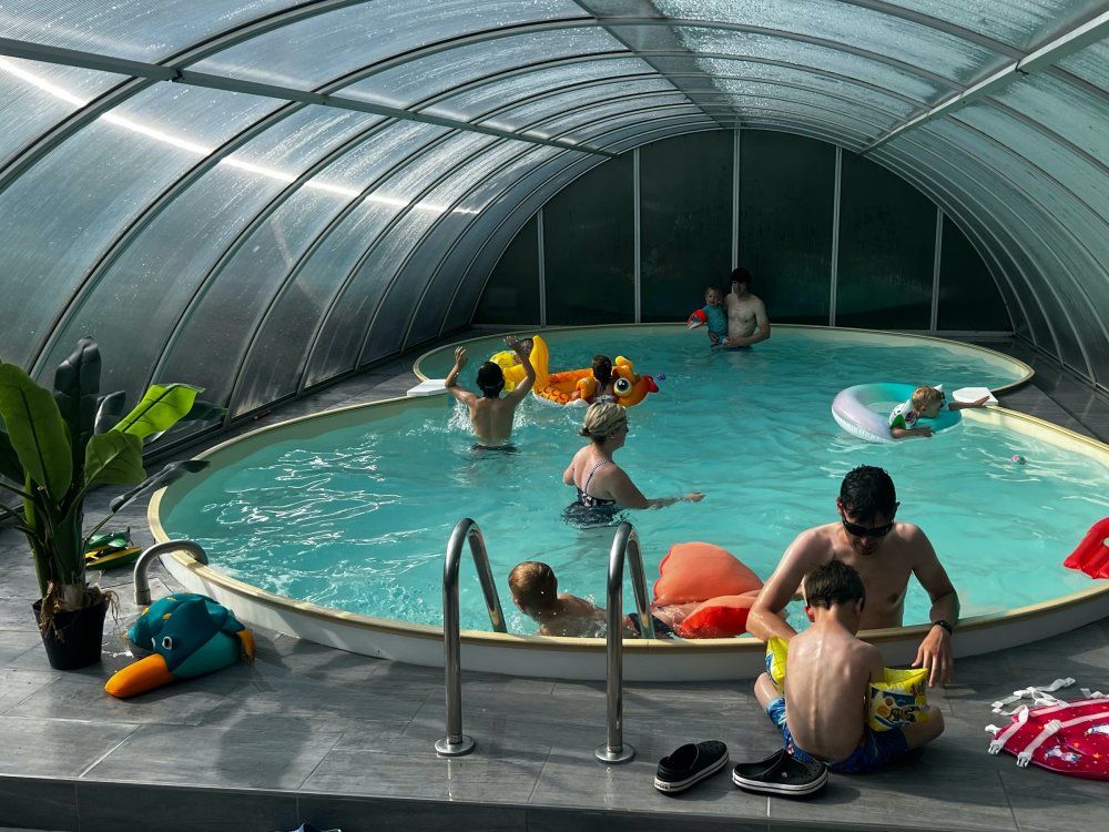 beheiztes Schwimmbad von Mai bis September