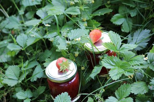 Erdbeermarmelade von Inge mit liebe
gemacht.