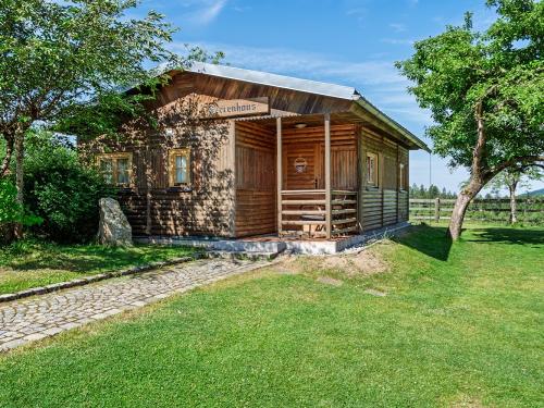 Blockhaus_Außenansicht_1500