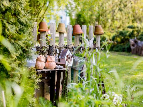 Liebevolle Gartendekoration