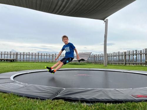 Bodentrampolin Bodentrampolin