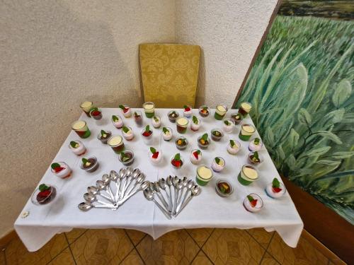 Desserts bei einem Buffet