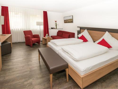 Doppelzimmer mit Dusche & WC