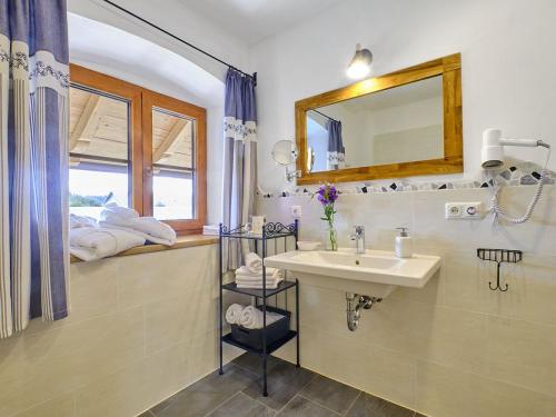 Badezimmer in der FeWo Buchsee