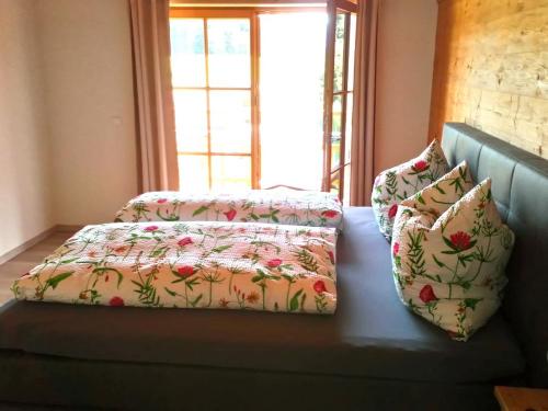 fewosunnewiebleschlafzimmermitbalkon