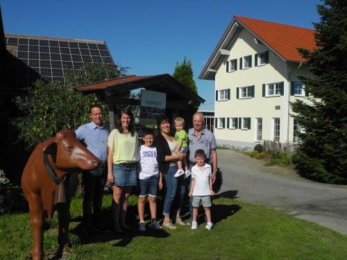 Herzlich Willkommen bei uns auf dem Hof
