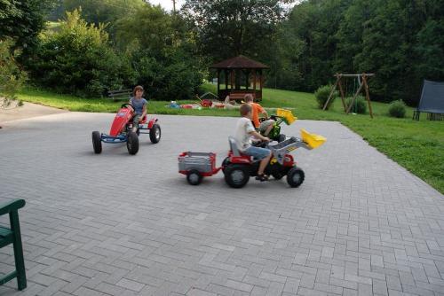Hanselishof_Spielplatz
