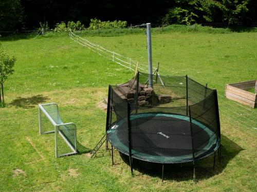 hanselishof trampolin