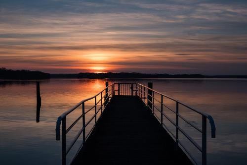 Abends am See