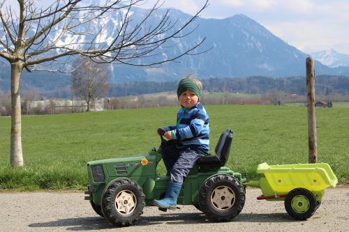 Traktor fahren macht Spaß