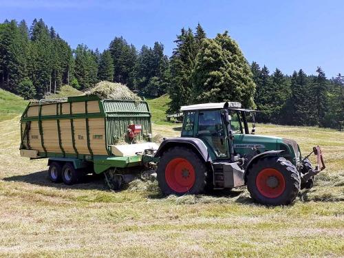 Fahren mit dem Traktor