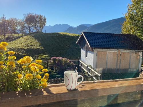 Entspannung auf dem Balkon Wohnung Edelsberg