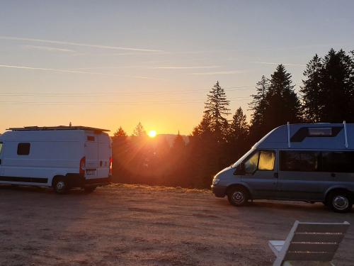 Sandras-Bergstation Camper Stellplatz