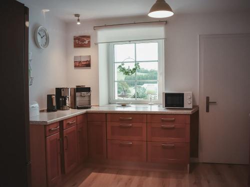 vollausgestattete Landhausküche vollausgestattete Landhausküche