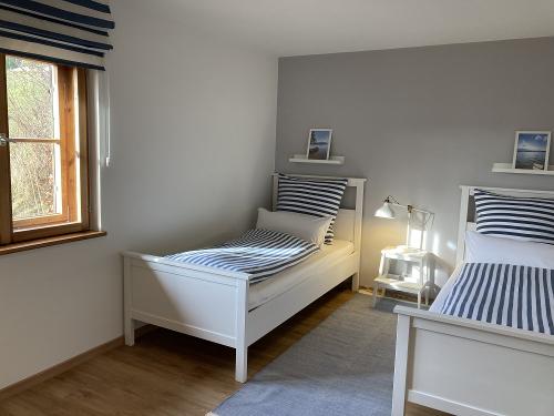 Schlafzimmer mit 2 Einzelbetten "blaues Zimmer"