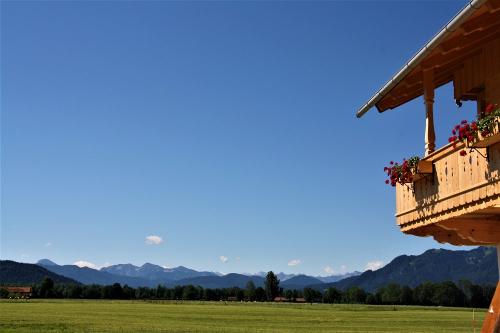 Balkon mit Bergblick