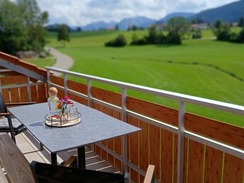 Euer Platz zum Verweilen auf dem Balkon