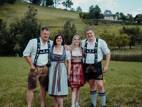 Ihre Gastgeber - Familie Würz