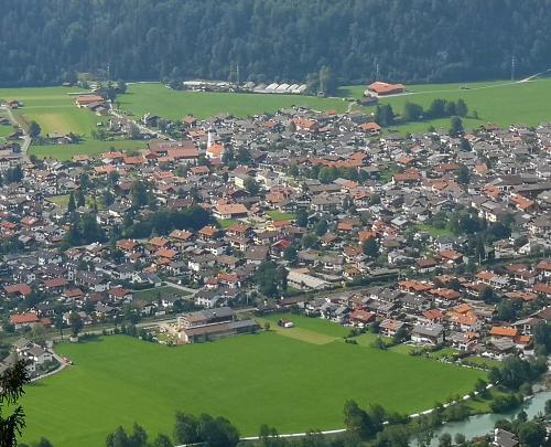 Unser Hof von oben - mitten im schönen Farchant