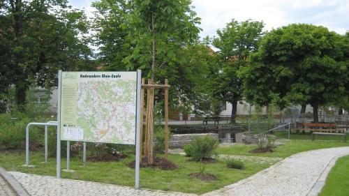 Radwanderkarte am Tretbecken