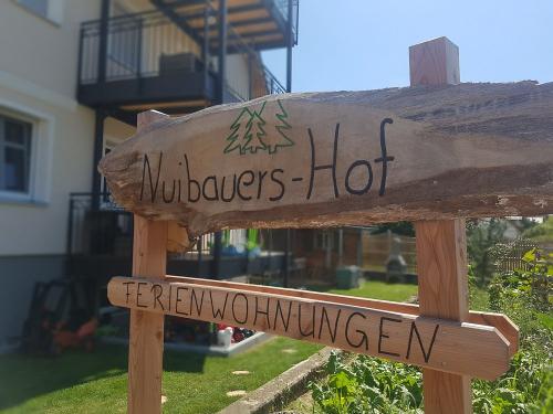 nuibauers_hof_schild
