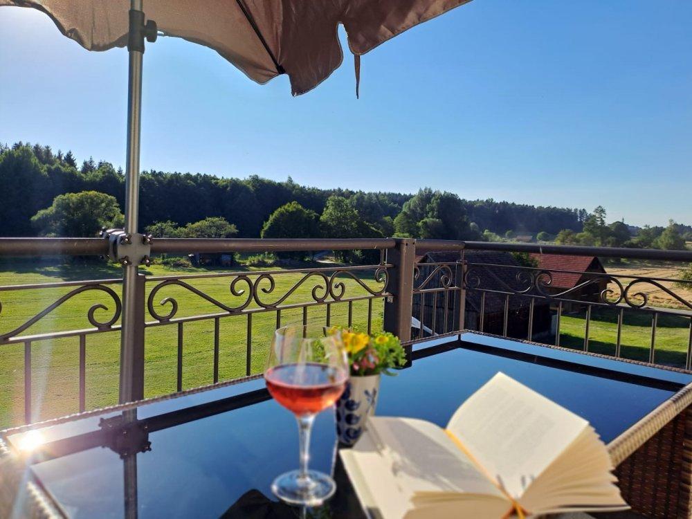 nuibauers_hof_balkon