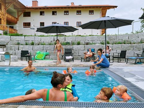 msb_2023_07_kirchmaier_pool_01_5_