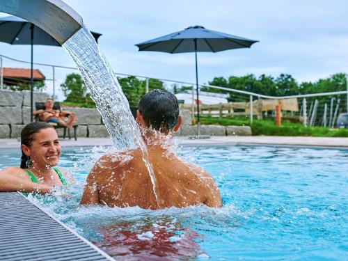 msb_2023_07_kirchmaier_pool_party_17_5_