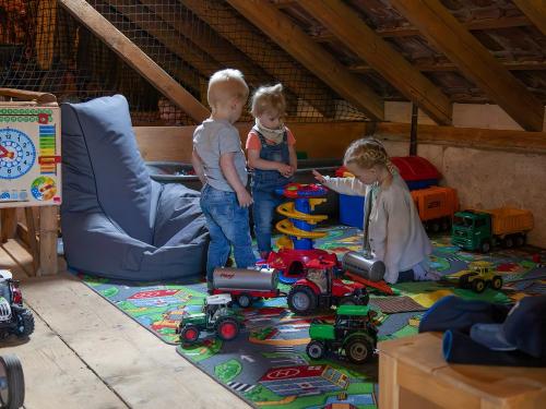 webers_stoag_spielscheune500156