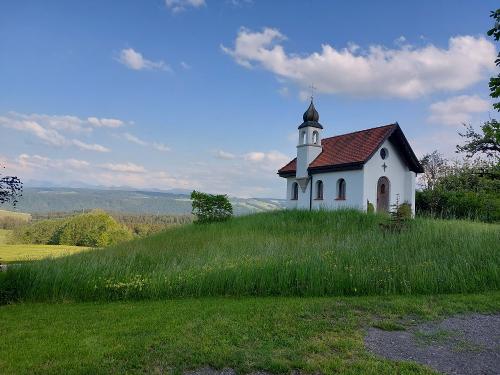 Ökumenische St. Hubertus Kapelle in Forst