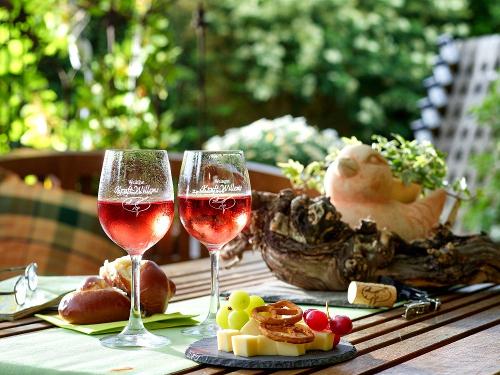 Genussvolle Auszeit im Weingut Kruft-Willems