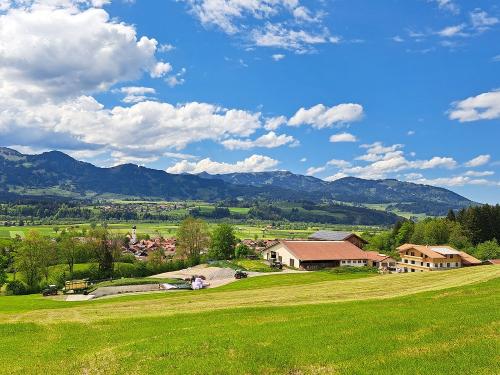 Hauber s Ferienhof in sonniger, ruhiger Alleinlage direkt oberhalb von Altstädten