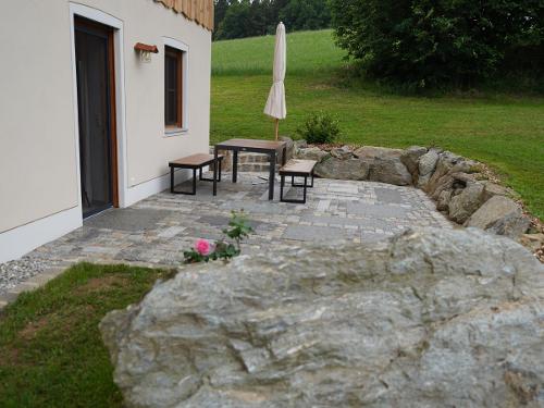 Terrasse_Garten-Kaminstube