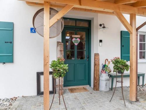 33jkwadn0sy8qnot60z4sudd7dnplpfxcaryq9y7xqiz4_3000x