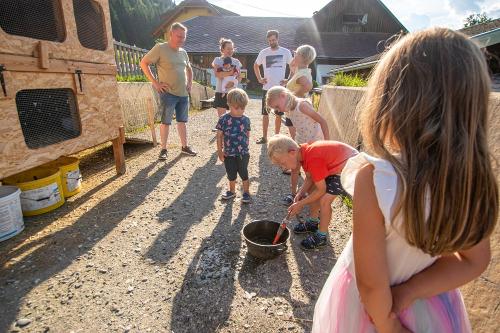 hauserhof-sommer-abend-high-21