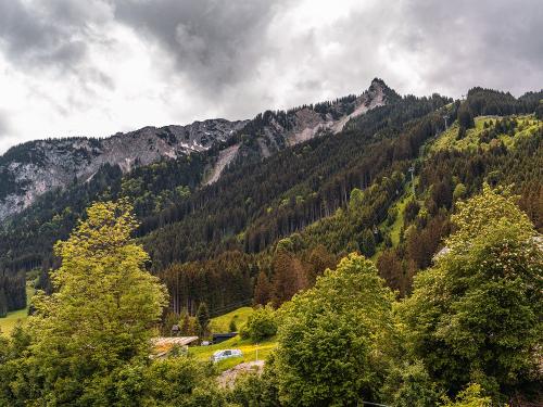 bergbahn vom Hostel