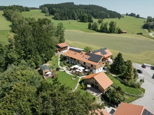 Mächlerhof Luftaufnahme Hofkomplex