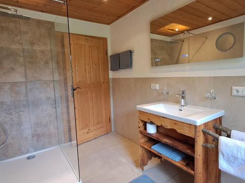 Badezimmer in der Fewo Mühlenrad im EG
