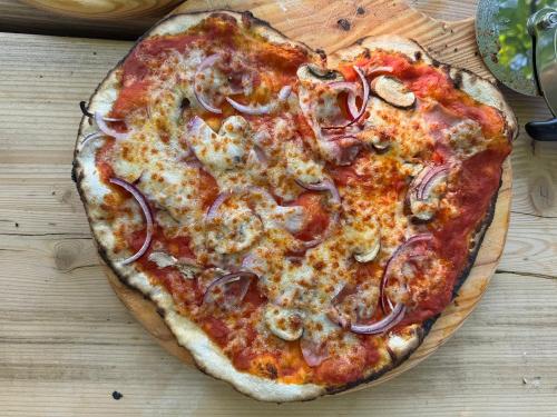 Gemeinsame Pizzaabende auf dem Bauernhof made with Love.