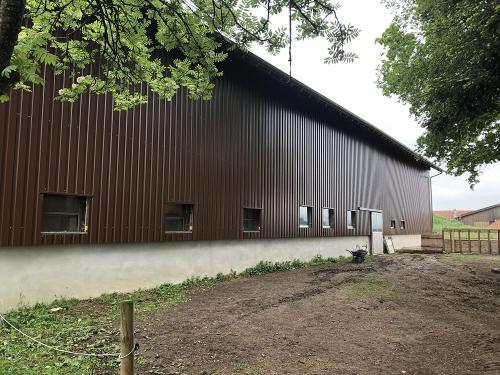 Hof Westfassade
