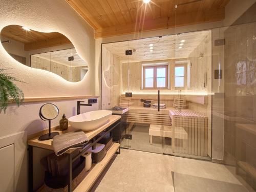Badezimmer und Sauna FeWo Vroni