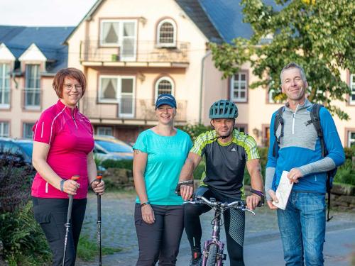 Wanderer & Radfahrer willkommen