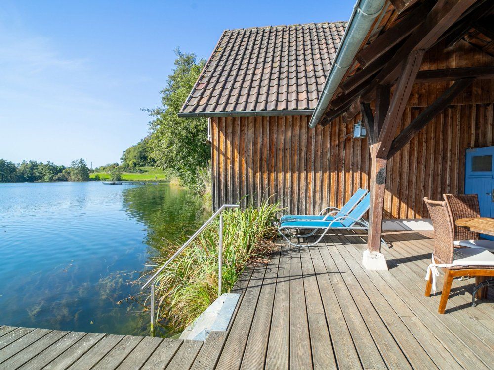 Bootshaus vom Steg
