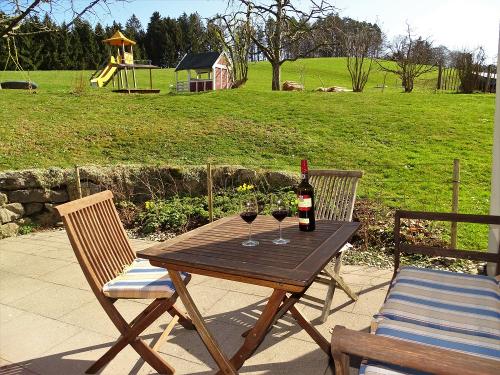 Lavendel Terrasse ins Grüne Lavendel Terrasse ins Grüne