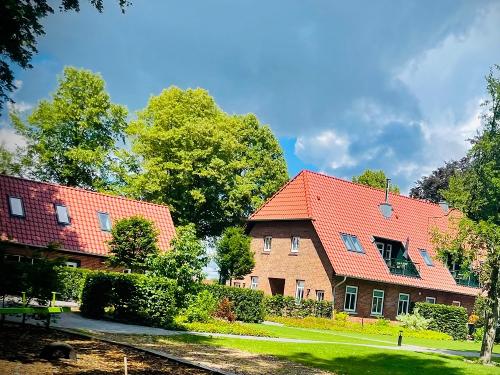 15-4Aussenansicht Süd West Sauna & Haupthaus  Kopie