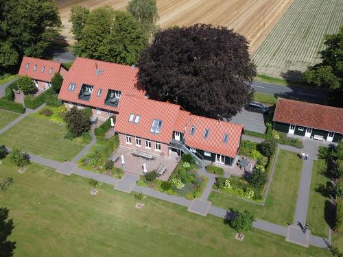 1-a Drohnenaufnahme von Süden Kopie