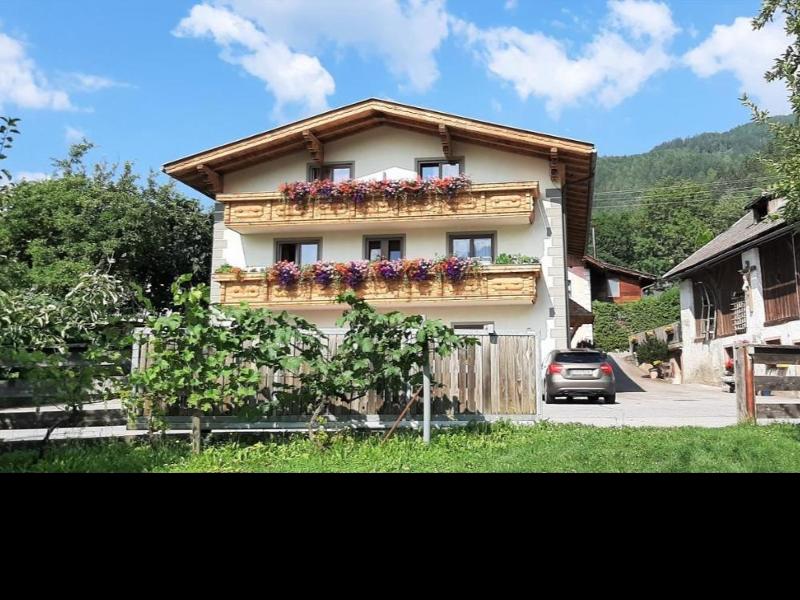 Hausansicht Gästehaus Zwischenberger
